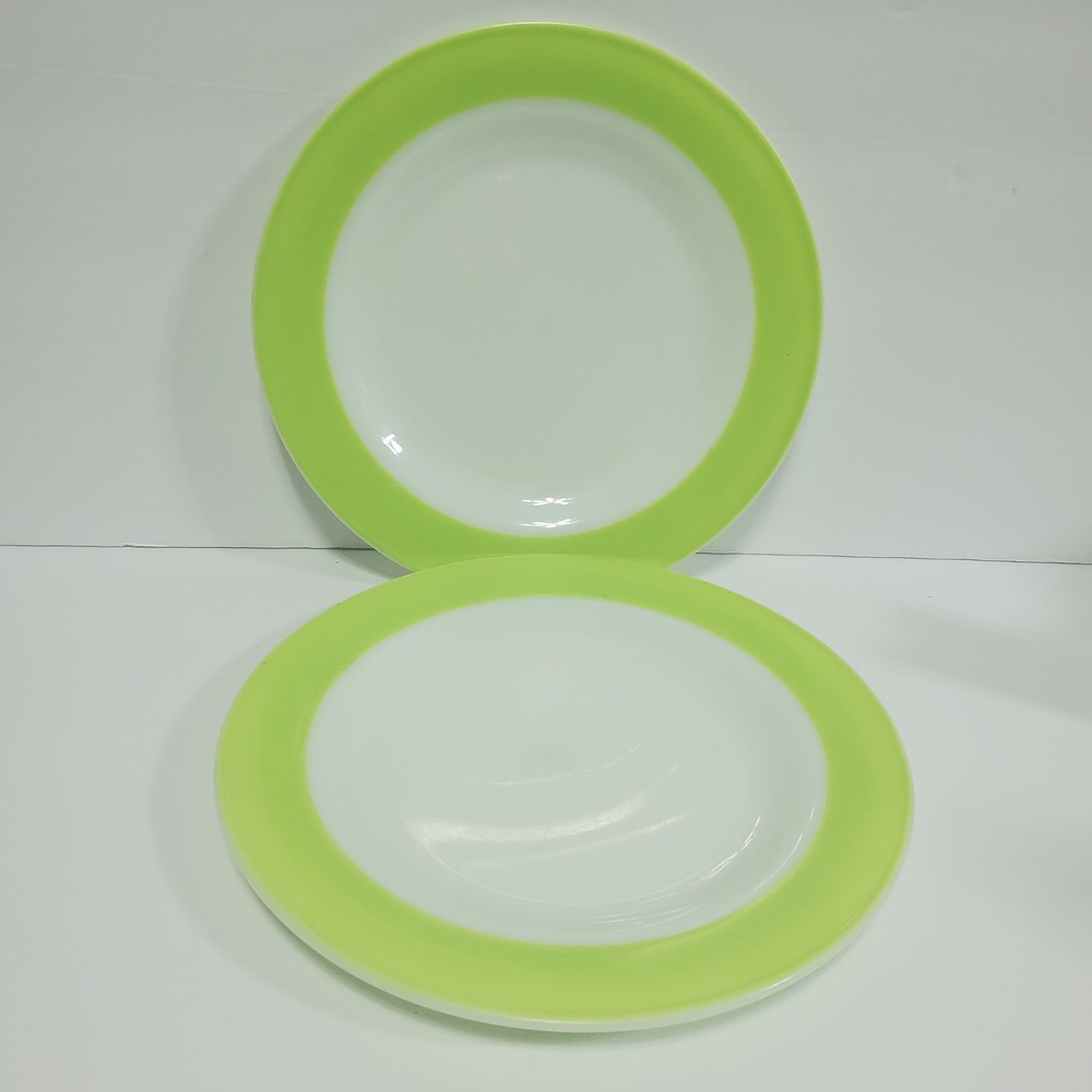 Vtg Pyrex Dinner Plates 10" Lime Green Vintage Milk Glass Lot of 2